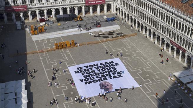 Greenpeace Gets In on the Anti-Bezos Wedding Protest